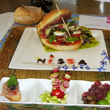 Les Lilas Blancs * 滨海自由城